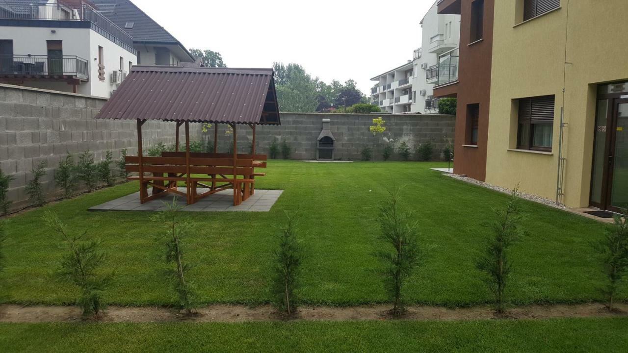 Sweet&Center Wellness apartman Siófok Buitenkant foto